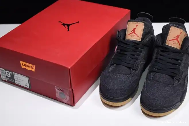 x Jordan 4 'black' Levi's Air AO2571-001 0429